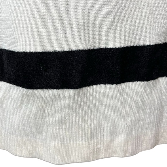 St John Knit One Button Topper Caviar & Cream Jacket Women’s Size 10 With Tags - Picture 10 of 12